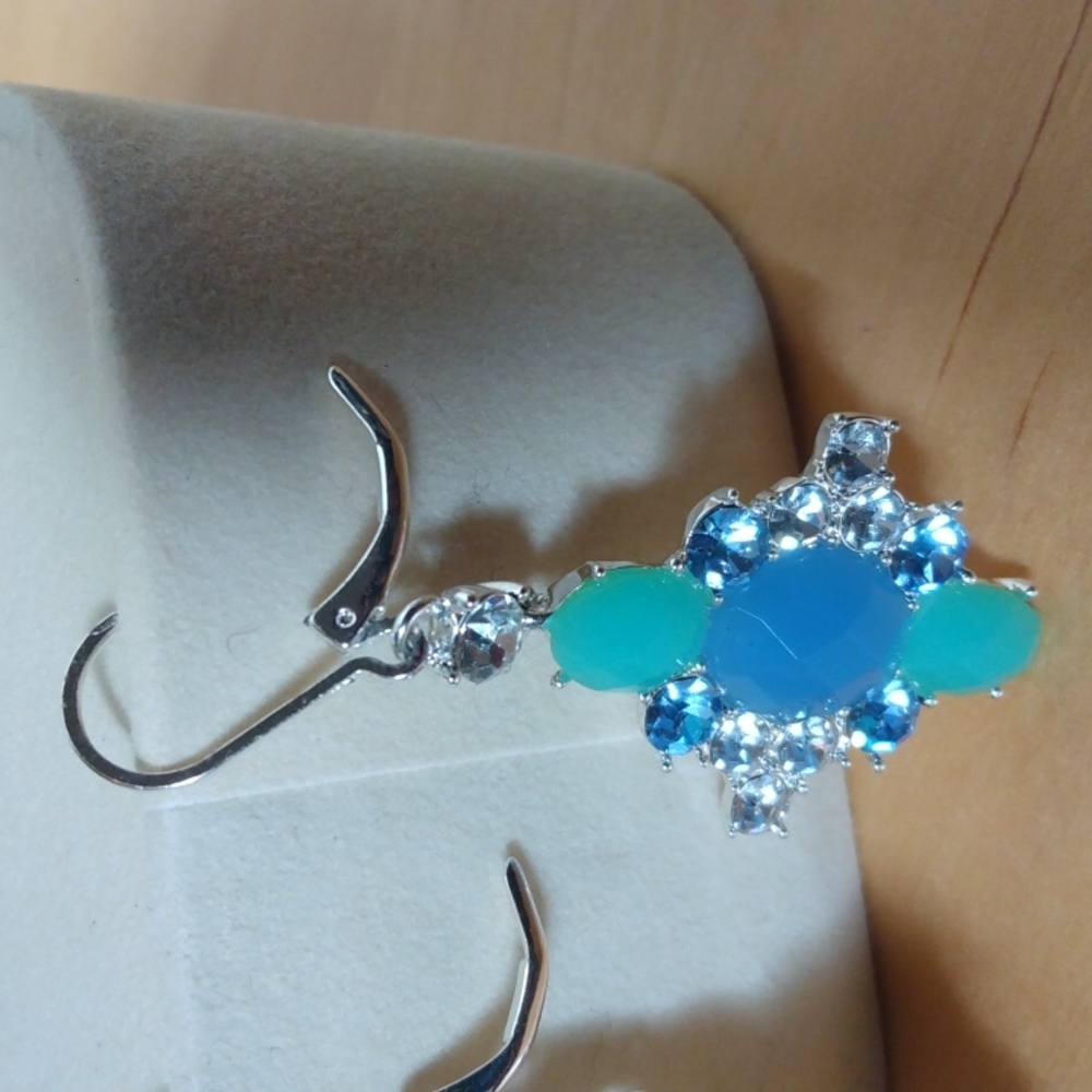 Blue Aqua Rhinestone Fashion Earrings Silver Tone - Picture 6 of 7